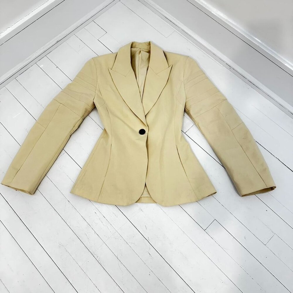 🧈Trending Butter Yellow Cinch-Waist Blazer 🧈